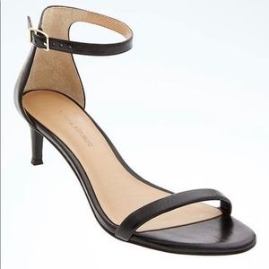 Banana Republic Leather Sandals *Capsule*